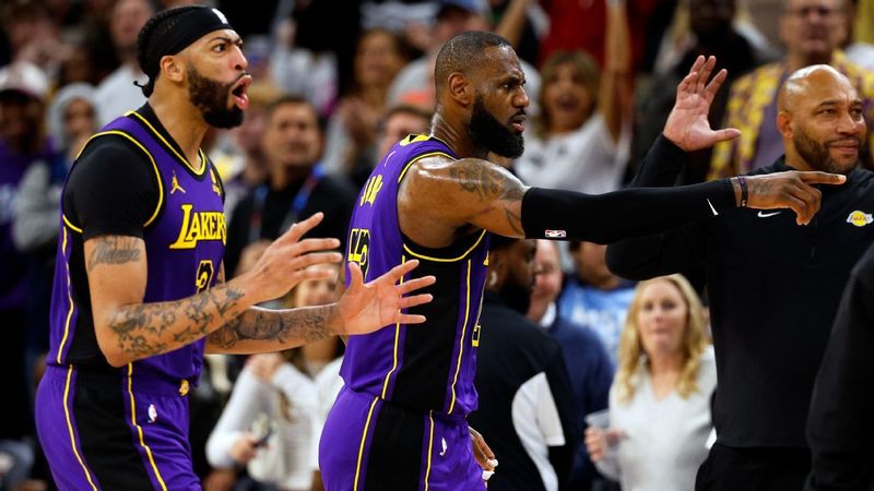 LeBron disputes ruling on final shot as Lakers fall to Wolves – ESPN – ESPN India